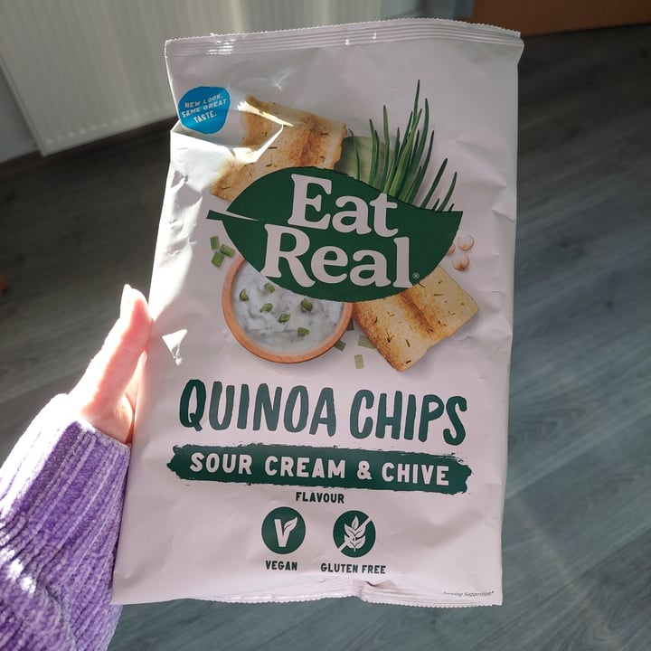 photo of Eat Real Quinoa Chips Sour Cream & Chives shared by @frendssnotfood on  16 Nov 2022 - review