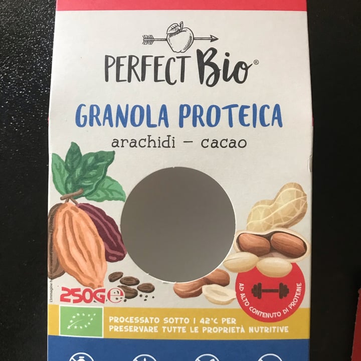 photo of Perfect Bio granola Proteica - arachidi cacao shared by @alessialuna on  15 Aug 2022 - review