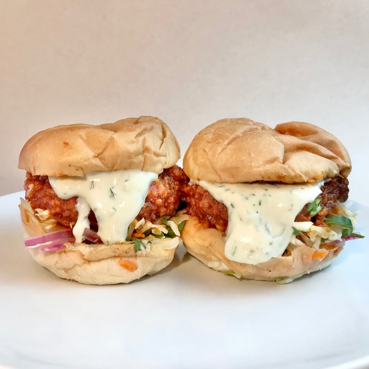 photo of Thunderbird Bar Fopo Chik’n Sliders shared by @pdxveg on  26 Jul 2021 - review