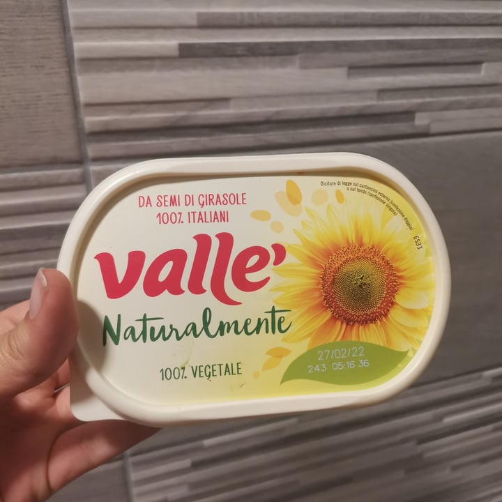 photo of Valle' Naturalmente 100% vegetale shared by @elevegansoul on  21 Mar 2022 - review