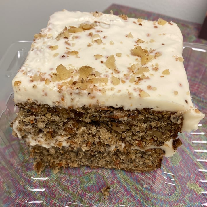 photo of J. Selby's Carrot Cake shared by @compassionatekisses on  08 Dec 2021 - review