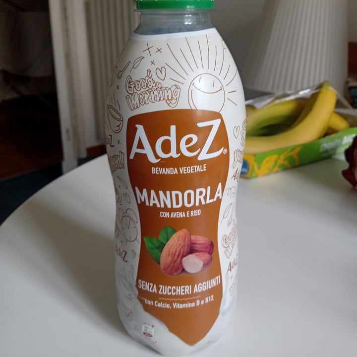 photo of AdeZ Almond with oat and rice shared by @malpelo123 on  03 Jun 2022 - review