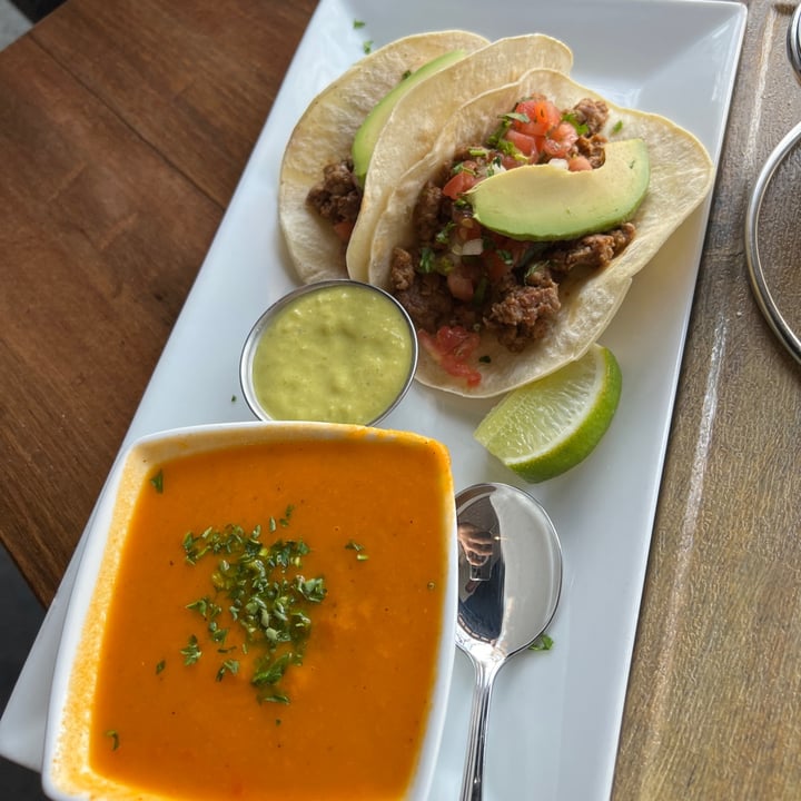 photo of O’cado Restaurant Impossible tacos shared by @stephaniegerard on  08 Jan 2022 - review
