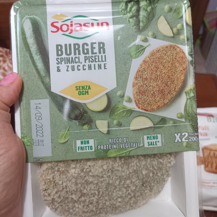photo of Sojasun burger spinaci, piselli e zucchine shared by @arielasalcini on  20 Aug 2022 - review