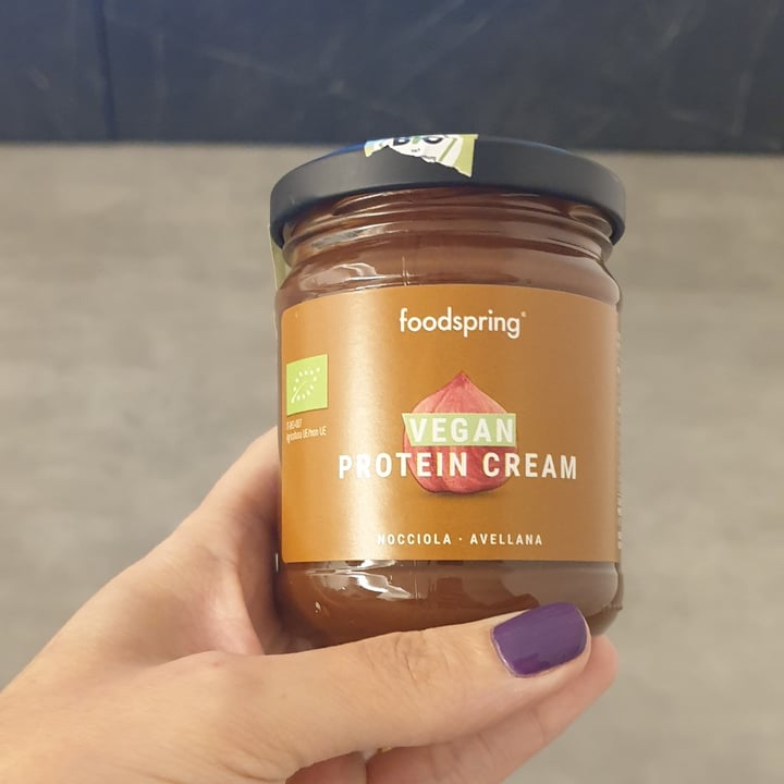 photo of Foodspring Vegan protein cream shared by @assunonsolosoia on  03 Oct 2022 - review