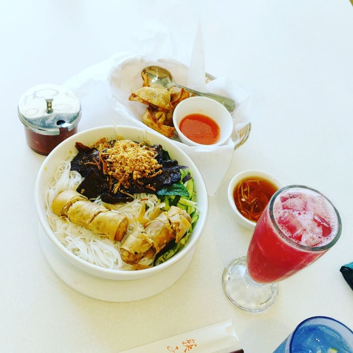photo of Loving Hut BBQ Vermicelli shared by @vegohvegan on  03 Jul 2019 - review