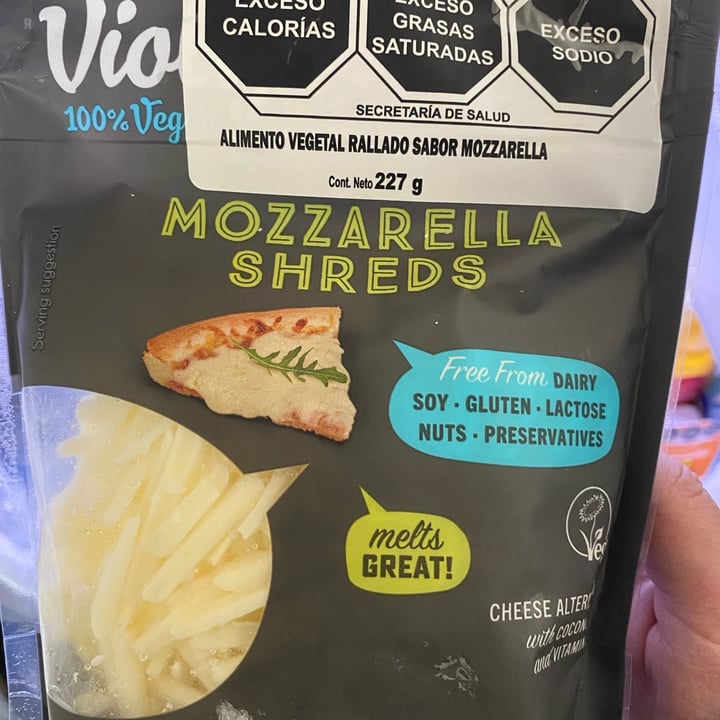 photo of Violife Mozzarella Shreds shared by @mafrm on  13 Sep 2022 - review