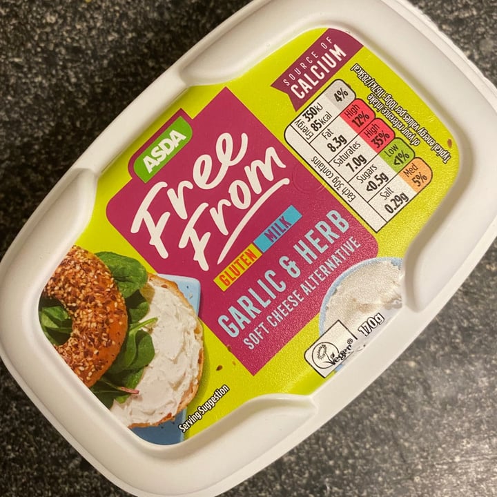 photo of ASDA Garlic and herb soft cheese alternative shared by @meganpatriciafierce on  09 Jan 2021 - review