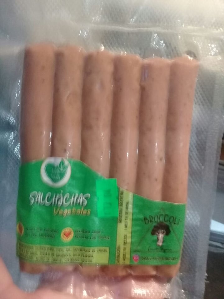 review photo of Broccoli Comida Vegana Salchichas shared by @honoluluvegan on 19 Apr 2020 - review