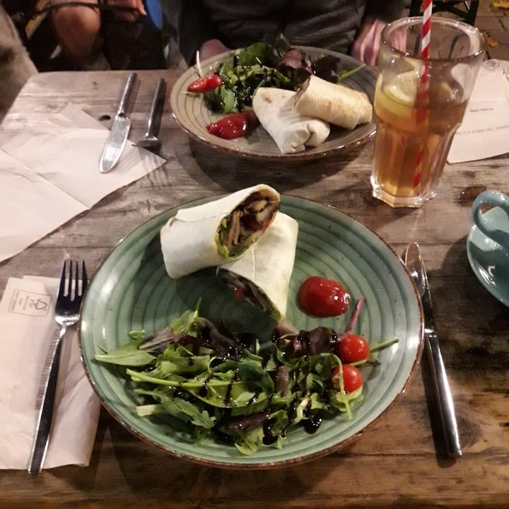 photo of La Laiterie Vegan Wrap shared by @peter-plant-power on  29 Oct 2022 - review