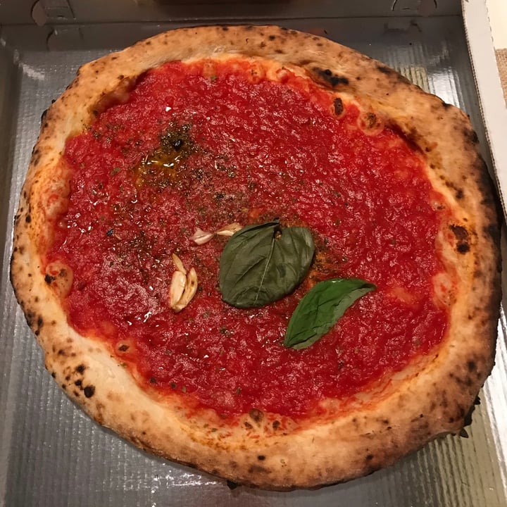 photo of Fratelli La Bufala Pizza marinara shared by @lodovica on  10 Jun 2021 - review