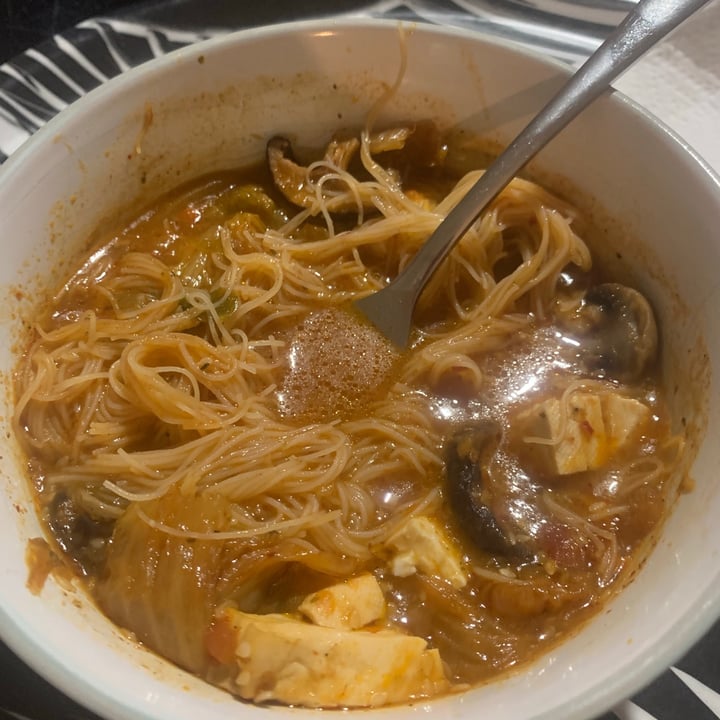photo of Niche the Vegan Eatery Asian Shitake Noodle Soup shared by @stuartdyer on  13 Jul 2020 - review