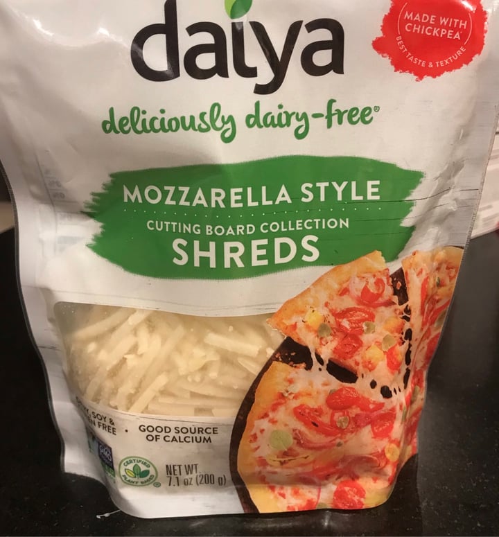 review photo of Daiya Mozzarella Style Shreds shared by @aylaeliz on 09 Sep 2020 - review