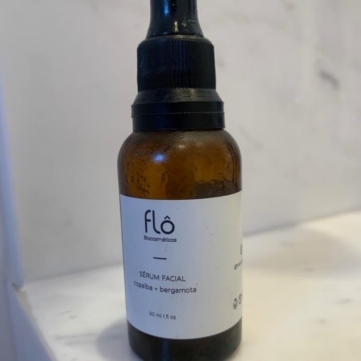 photo of Flô Biocosméticos Serum facial shared by @loschiavo on  02 May 2022 - review