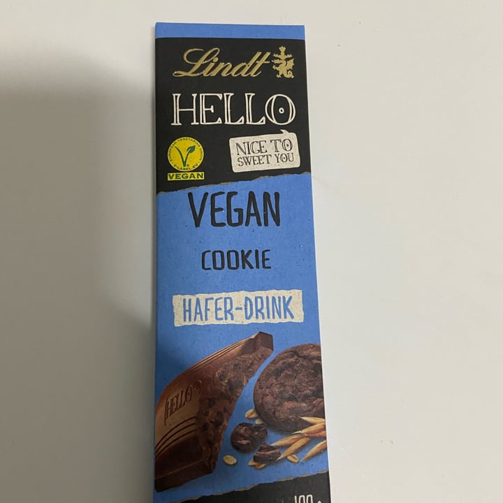 photo of Lindt Chocolate vegano cookie shared by @tatianaolira on  18 Sep 2022 - review