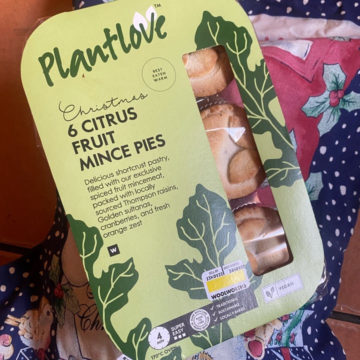 photo of Woolworths Citrus Fruit Mince Pies shared by @marcytheresa on  15 Nov 2022 - review