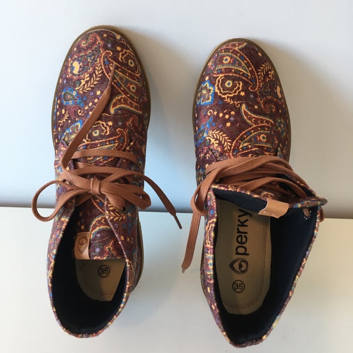 photo of Perky Shoes Sapato estampado shared by @simonebra on  08 May 2022 - review