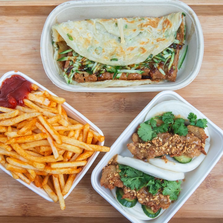 review photo of Woking Amazing Peking Duck Wrap shared by @hannibal on 23 Dec 2020 - review