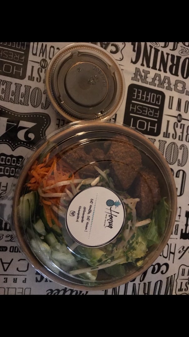 review photo of HONUA POKE BAR Falafel con ensalada shared by @genandrade on 01 Mar 2020 - review