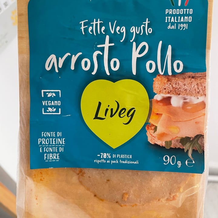 review photo of Liveg Affettato gusto arrosto di pollo shared by @ninettaveg on 26 Jul 2022 - review
