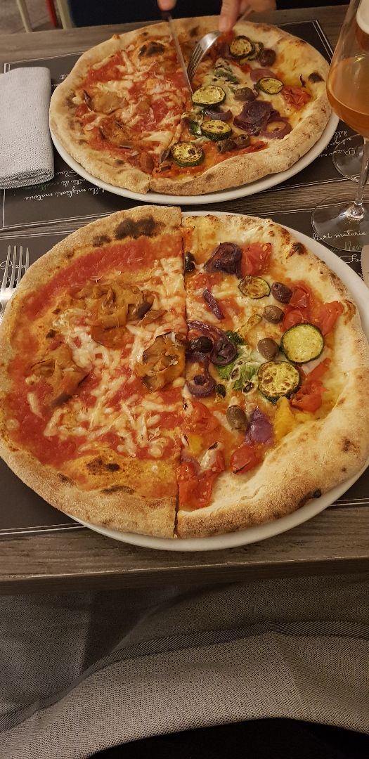 photo of Pizzeria Fratelli Roselli Pizza, farinata e dessert shared by @iaialuna on  13 Mar 2020 - review