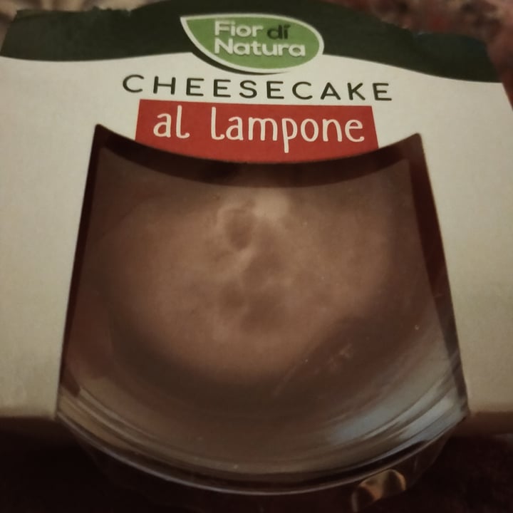 review photo of Fior di Natura Cheesecake al Lampone shared by @falkenmayerkaren on 07 Mar 2021 - review