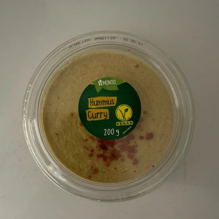 photo of Vemondo Hummus Curry shared by @veganveganvegannina on  20 Jun 2022 - review