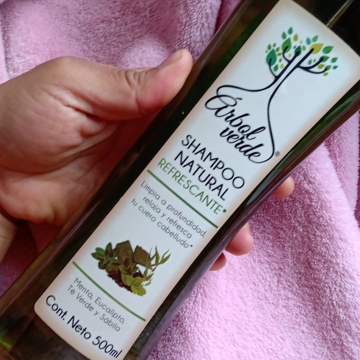 photo of Árbol verde Shampoo shared by @itziarfrutero on  26 Sep 2020 - review