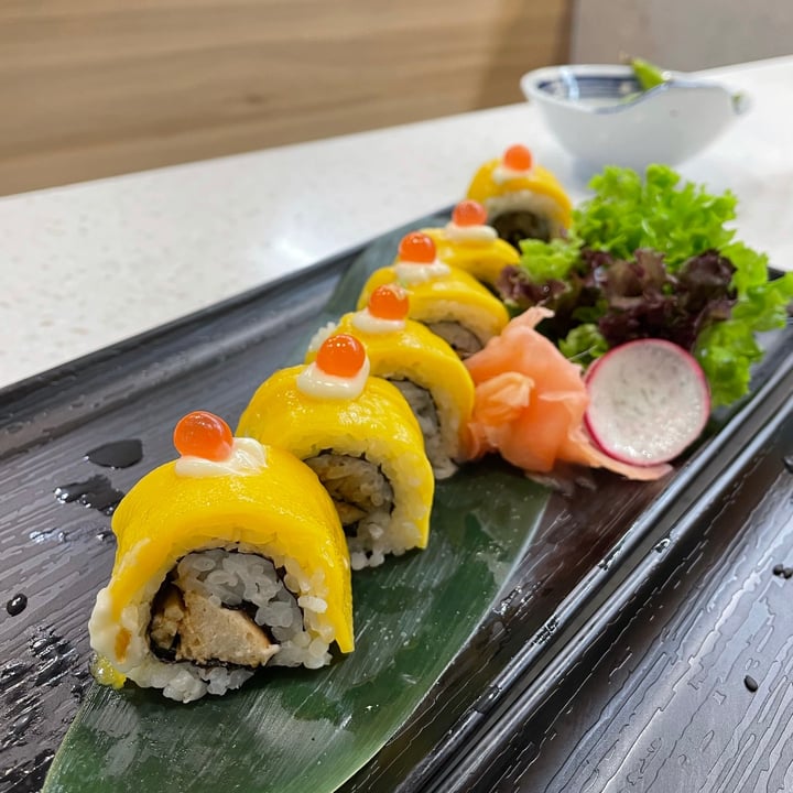 photo of Saute Sushi Mango Vnagi with Bursters shared by @hannahpiranha on  30 Jun 2021 - review