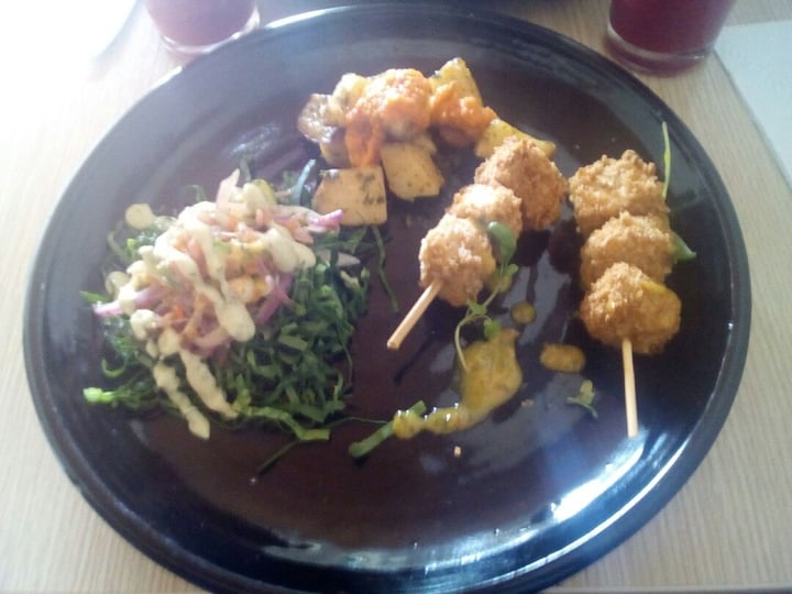 review photo of Restaurante Vegano Cardamomo Pinchos de tofu shared by @ricardodiazalarcon on 17 Oct 2019 - review