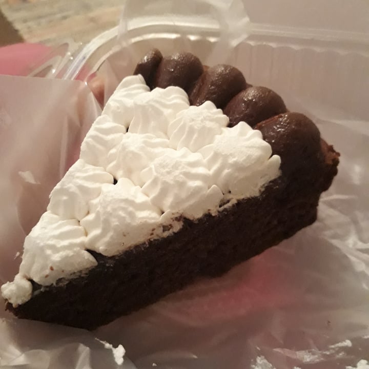 photo of Hare Krishna Vegano Brownie shared by @juliatallac on  15 Dec 2020 - review