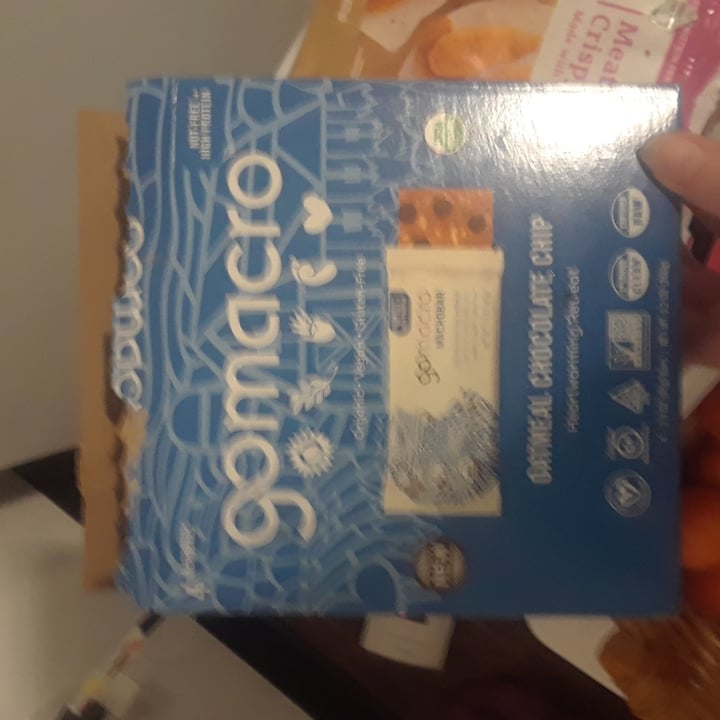 review photo of GoMacro Heartwarming Retreat Oatmeal Chocolate Chip shared by @ecopvnk2 on 30 Sep 2021 - review