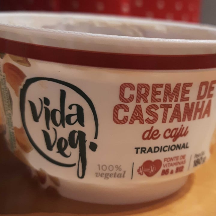 photo of Vida Veg creme de castanha shared by @tatifardo on  14 Aug 2022 - review