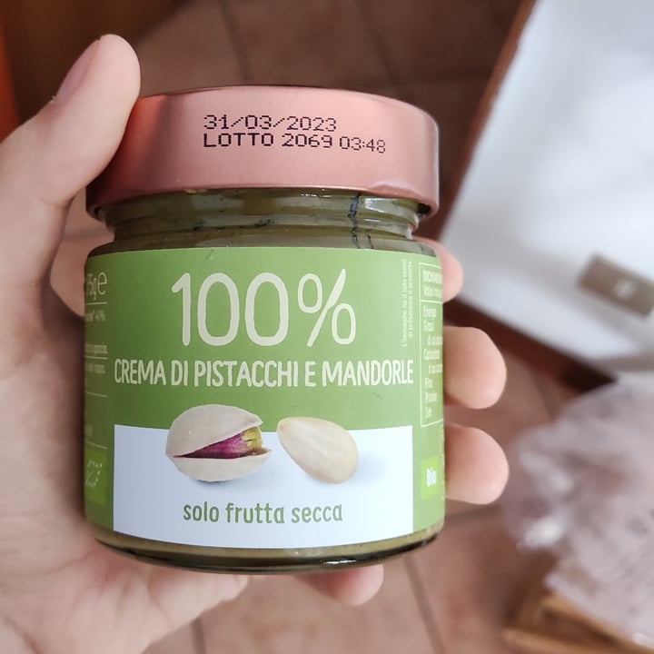review photo of Eurocompany Crema di pistacchi e mandorle 100% shared by @fetterica on 15 May 2022 - review