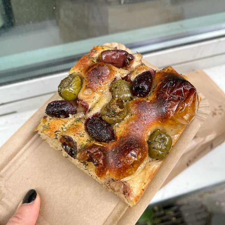 photo of FREA Bakery Olive Focaccia shared by @xanaramos on  26 May 2022 - review