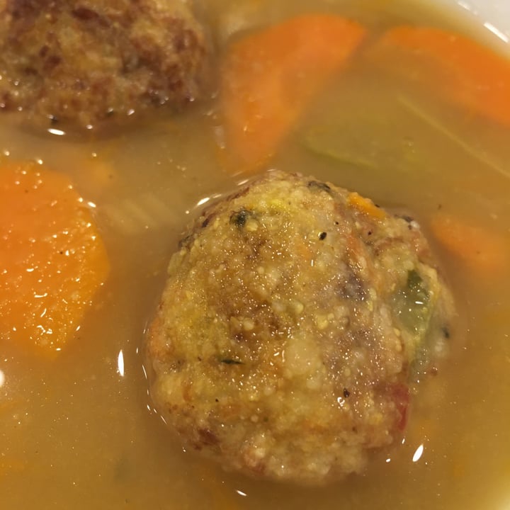 photo of Vegetariano TEFF Caldo con albóndigas shared by @lauraorts on  07 Nov 2020 - review