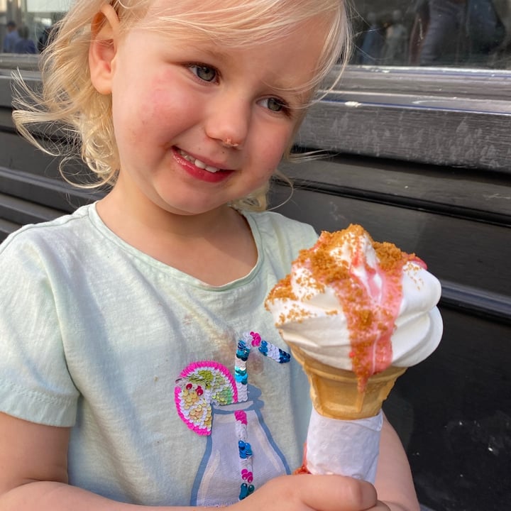 photo of What The Pitta Brighton Soft Serve shared by @vegansuttonmama on  31 May 2021 - review