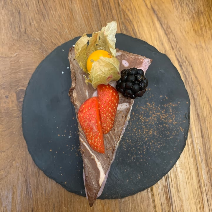 review photo of #RAW VEGAN FIRENZE Cheescake shared by @martina1402 on 21 Jun 2022 - review
