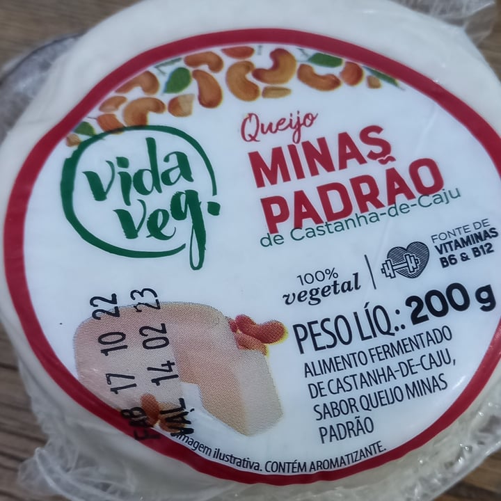 photo of Vida Veg Queijo De Castanha De Caju tipo Minas Frescal shared by @patybianchini on  21 Dec 2022 - review