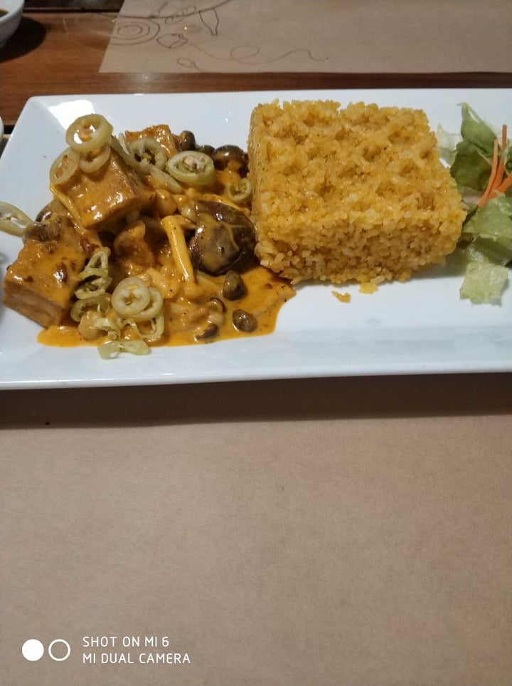 photo of ID cafe Tofu Mushroom Curry With Rice shared by @aparnasa on  22 Dec 2019 - review