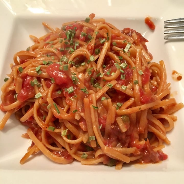 review photo shared by @belleflen02 on 09 Dec 2021 - post