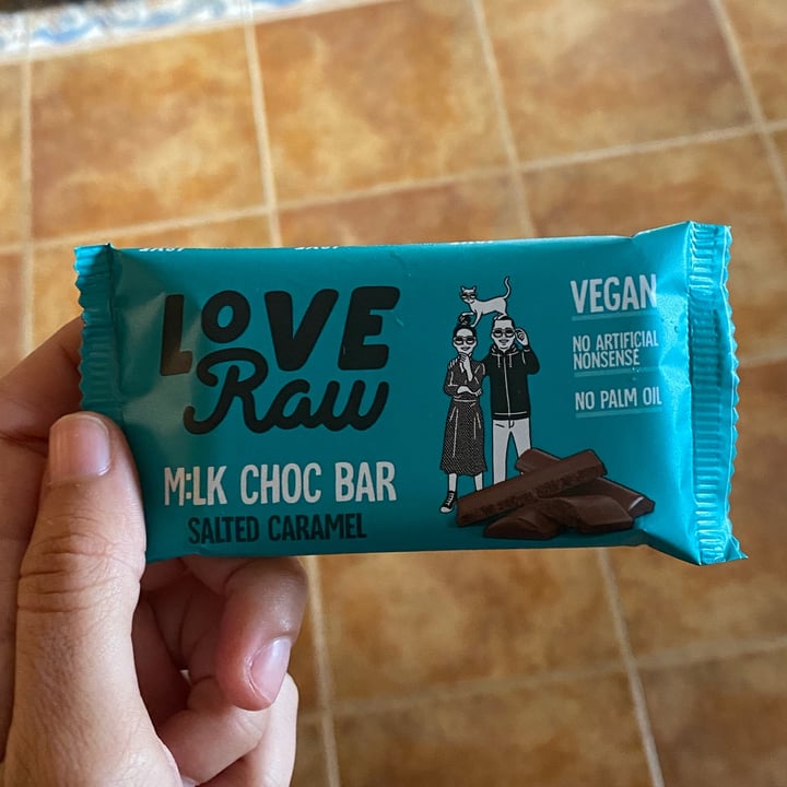 photo of LoveRaw M:lk Choc Bar (Salted Caramel) shared by @lauraperezz on  13 Nov 2021 - review