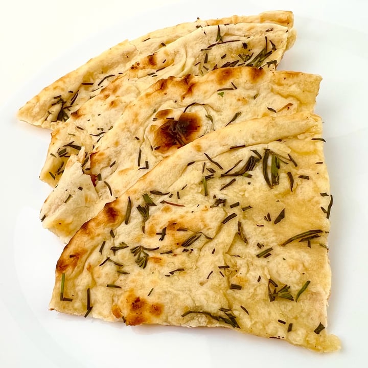 photo of Maruti Indian Restaurant Vegan Rosemary Naan shared by @pdxveg on  14 Nov 2022 - review