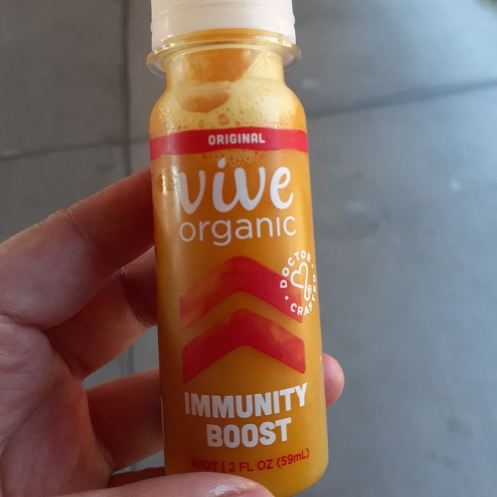 review photo of Vive organic Shots Inmunity shared by @fabiolabelmares on 13 Jul 2020 - review