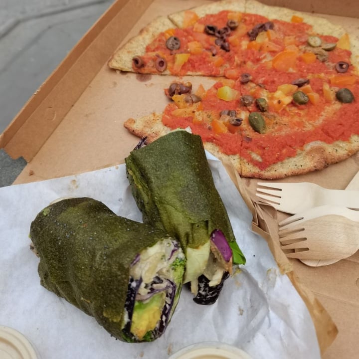 photo of #RAW VEGAN FIRENZE Pizza E Wrap shared by @wandavetveg on  20 Jul 2021 - review