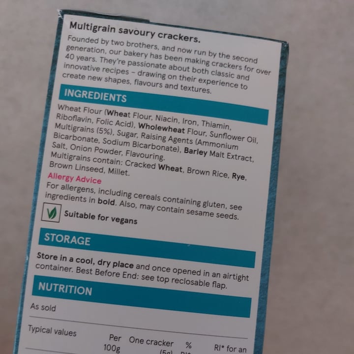 review photo of Tesco Multigrain Crackers shared by @vegandiaries on 17 Mar 2022 - review