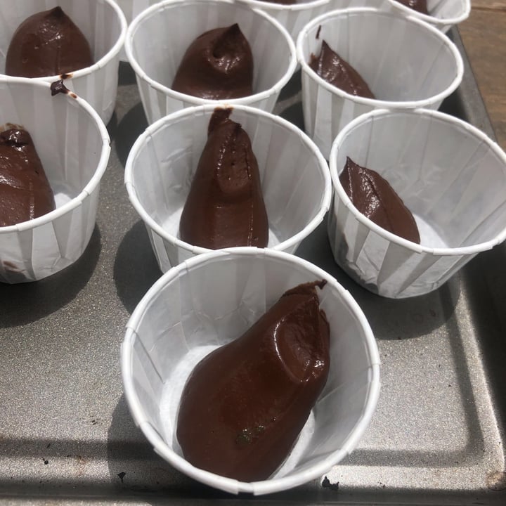 review photo of Vegan By Dani Chocolate Avocado Mousse shared by @veg4lyfe on 15 May 2021 - review