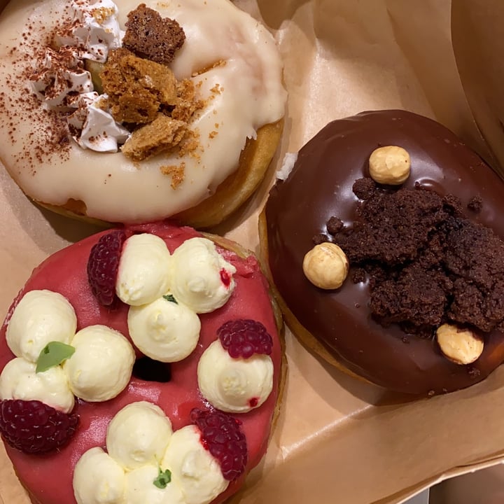 photo of Scoop 'n Dough Doughnuts shared by @martarodriguez13 on  14 Dec 2021 - review