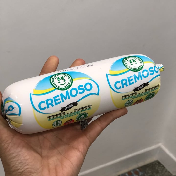 photo of Felices Las Vacas Queso Cremoso shared by @florenciasero on  22 Aug 2021 - review
