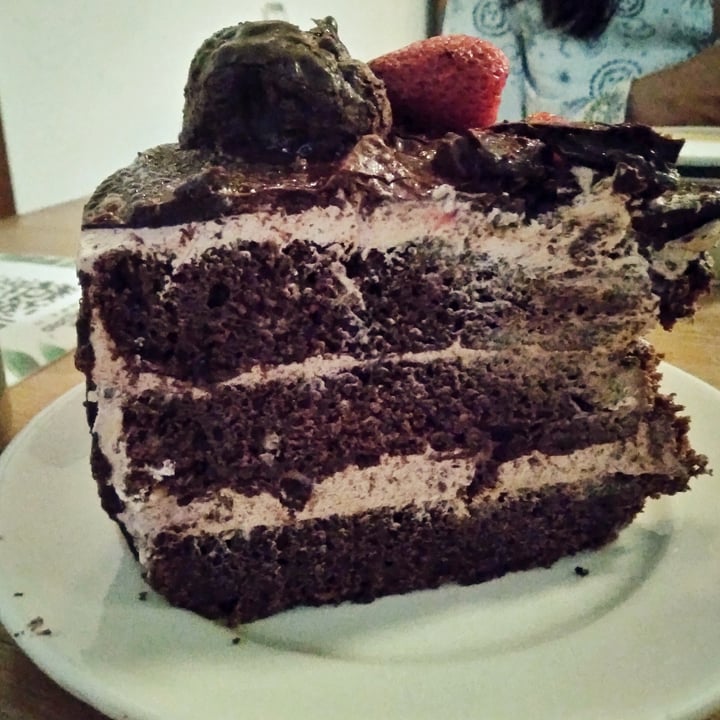 photo of MOLA Torta Vomvon shared by @yanyna on  14 May 2022 - review
